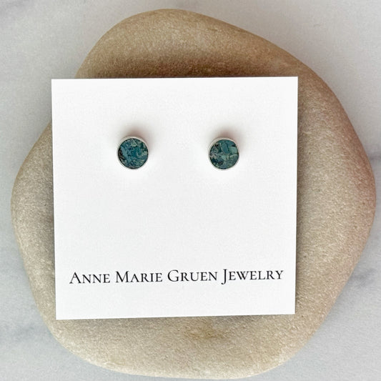 Beach studs